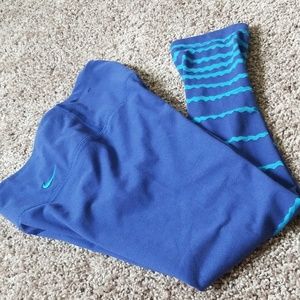 Nike leggings